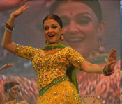 BOLLYWOOD AISHWARYA RAI BACHAN DANCE SHOW DRESS