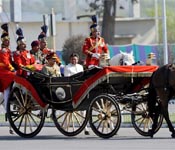 ROYAL PRESIDENT GUARD OF HONOR CARRIAGE
