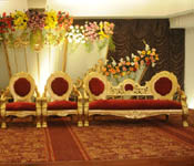GOLDEN WEDDING THRONES WITH GOLDEN CHAIRS