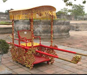 ROYAL CARVED PALKI