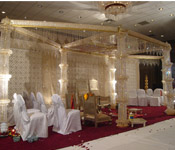 SIX PILLAR CRYSTAL WEDDING MANDAP