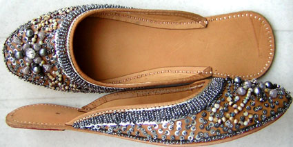 BEADED MULES
