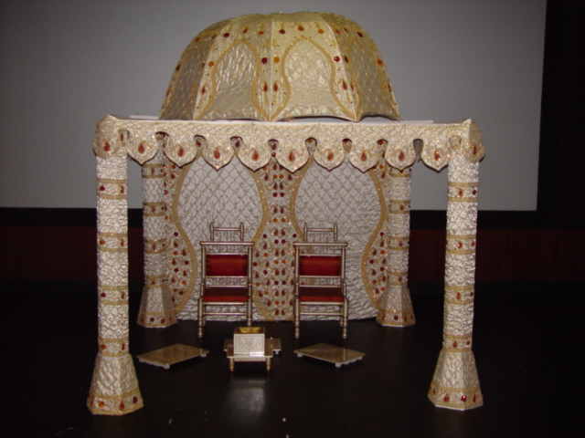 WROUGHT IRON MANDAP PILLARS